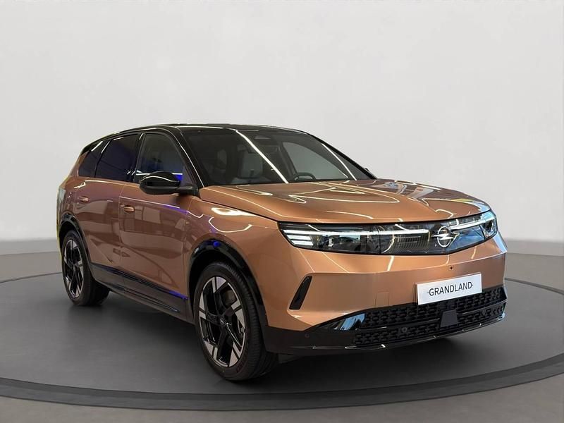 Usado Opel Grandland Electric 155 kW (212 CV) 2025 Dorado SUV