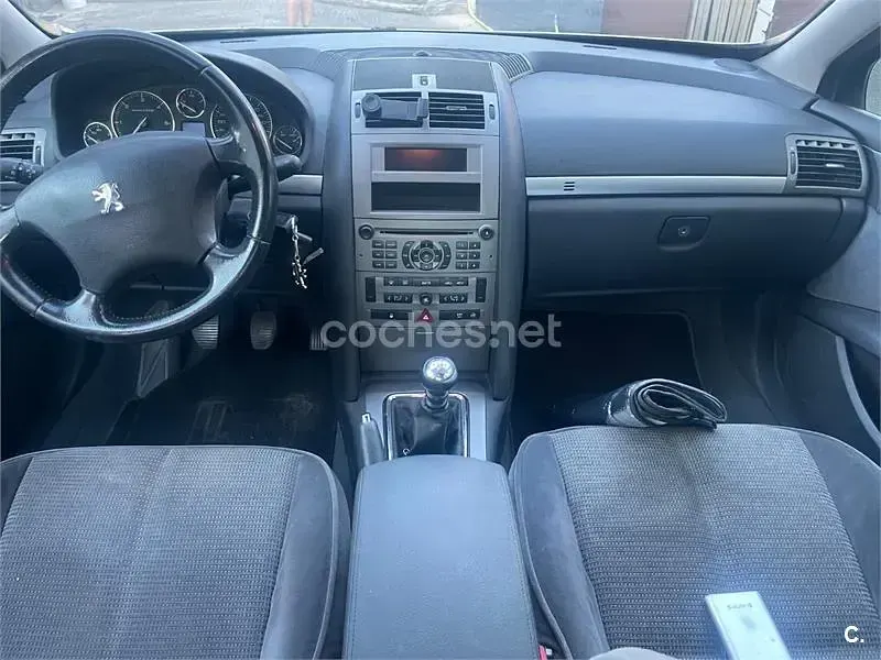 Usado Peugeot 407 136 CV (100 kW) 2005 Gris / plata Berlina