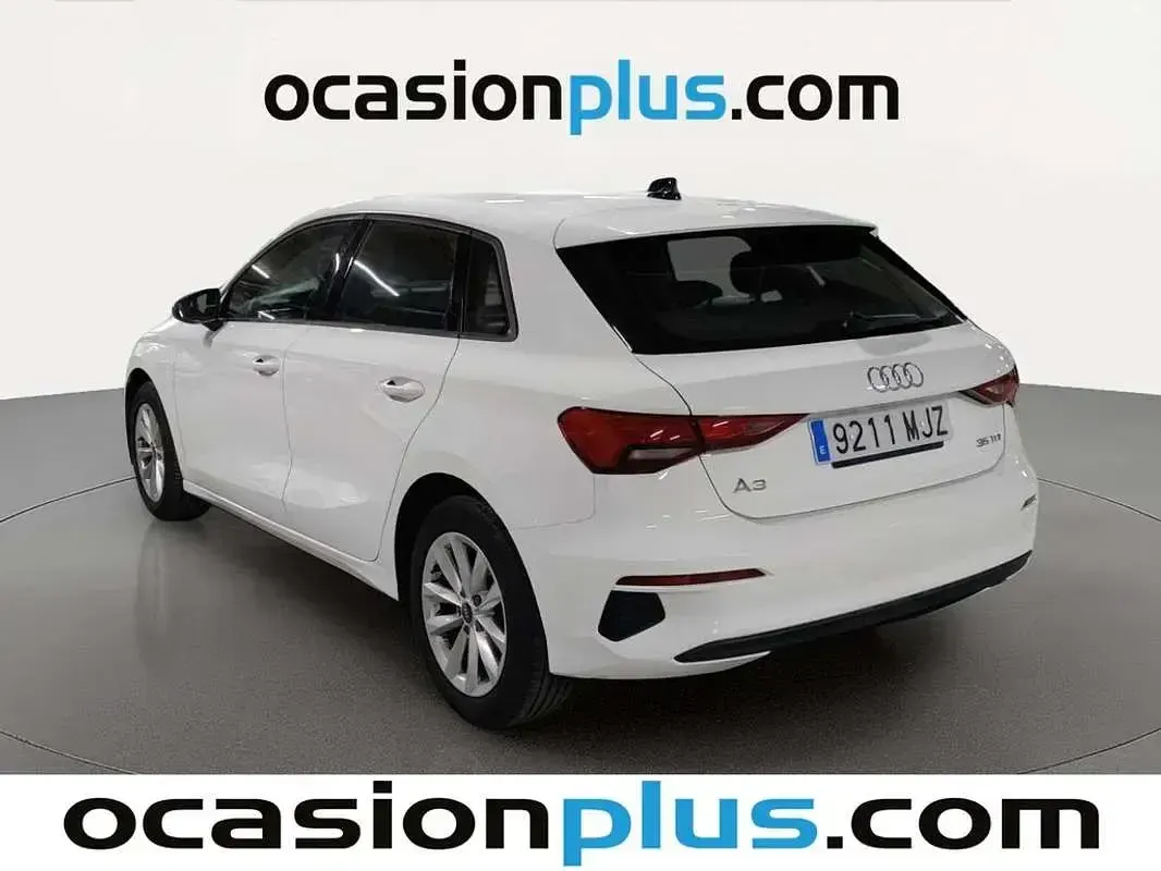Usado Audi A3 Sportback 150 CV (110 kW) 2023 Blanco Utilitario