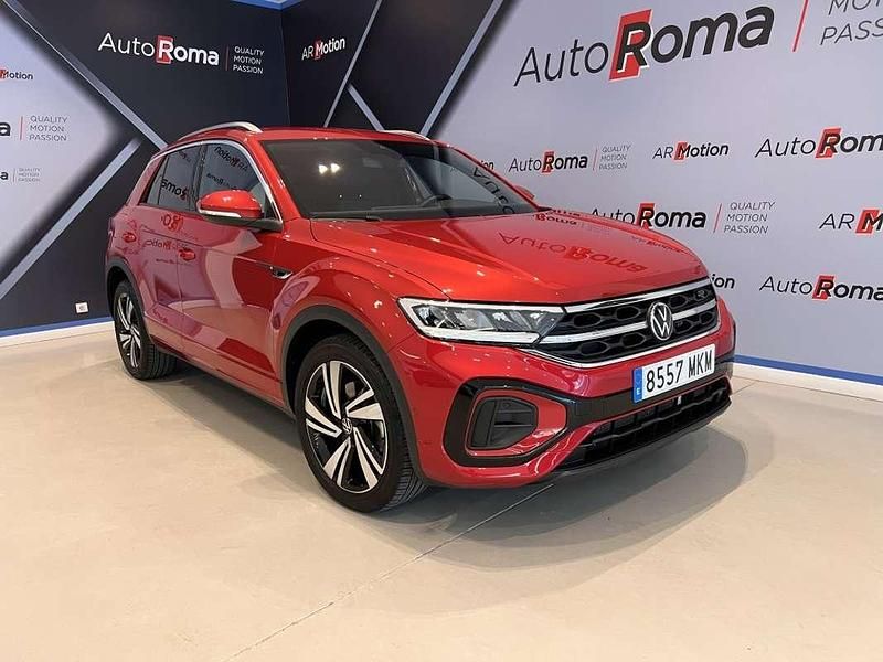 Usado VW T-Roc R-line 150 CV (110 kW) 2024 Burdeos SUV