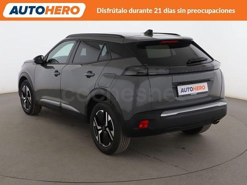 Usado Peugeot 2008 Allure 131 CV (96 kW) 2023 Gris SUV
