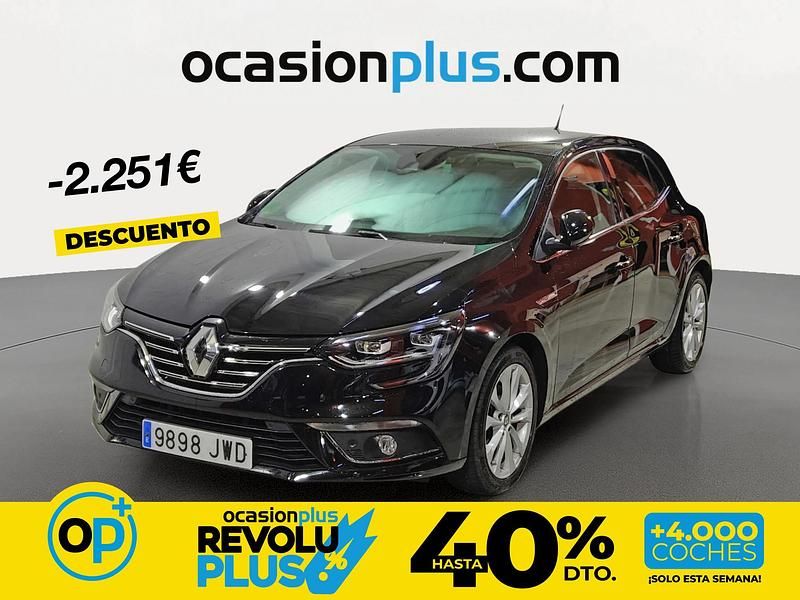 Usado Renault Mégane IV Zen 132 CV (97 kW) 2017 Negro Berlina