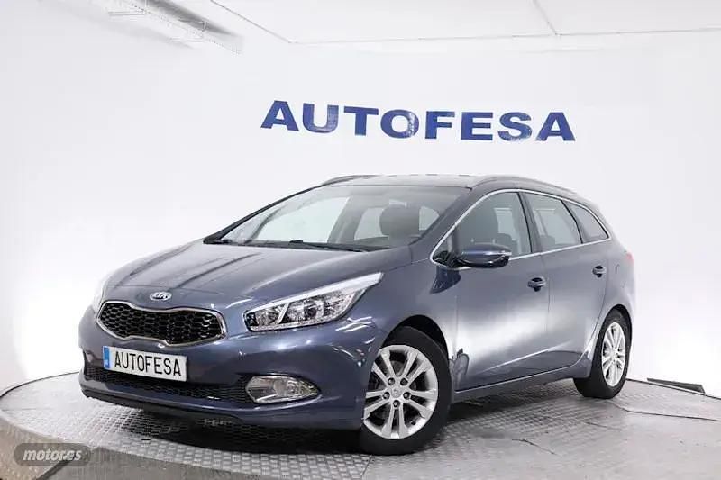 Gris Usado 2013 Kia Ceed Sportswagon Active Familiar | 9450 € (Super precio) - Imagen 1/4