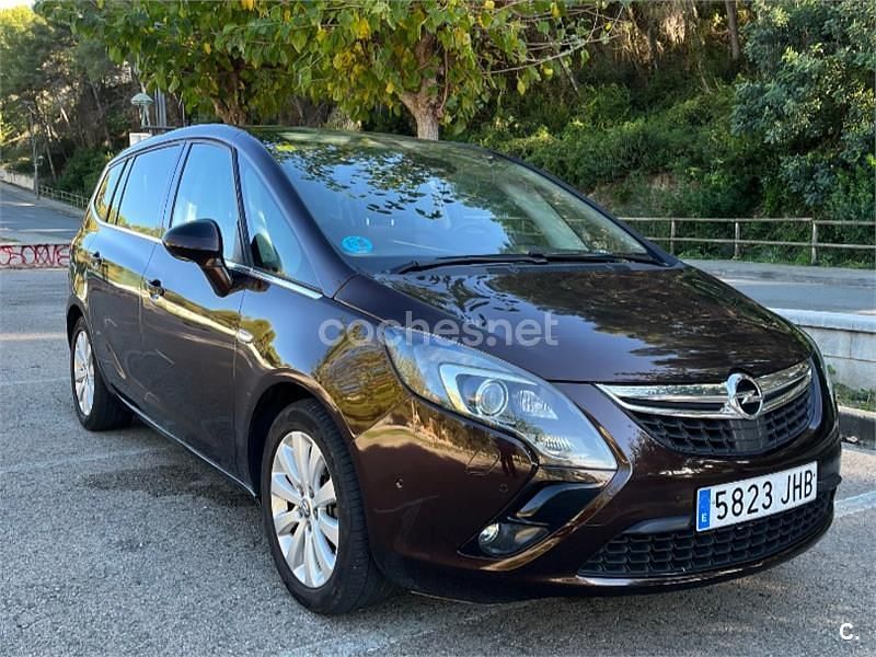 Granate Usado 2015 Opel Zafira Tourer Excellence Monovolumen | 10.000 € (Un poco caro) - Imagen 1/4