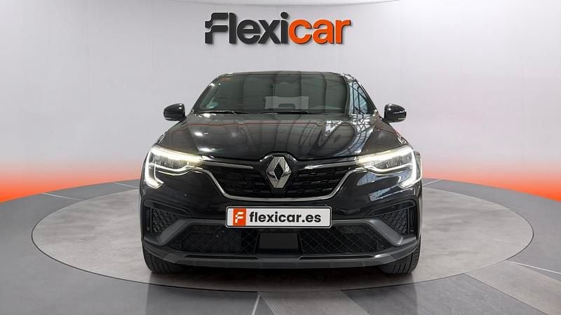 Usado Renault Arkana RS Line 145 CV (106 kW) 2021 Negro SUV