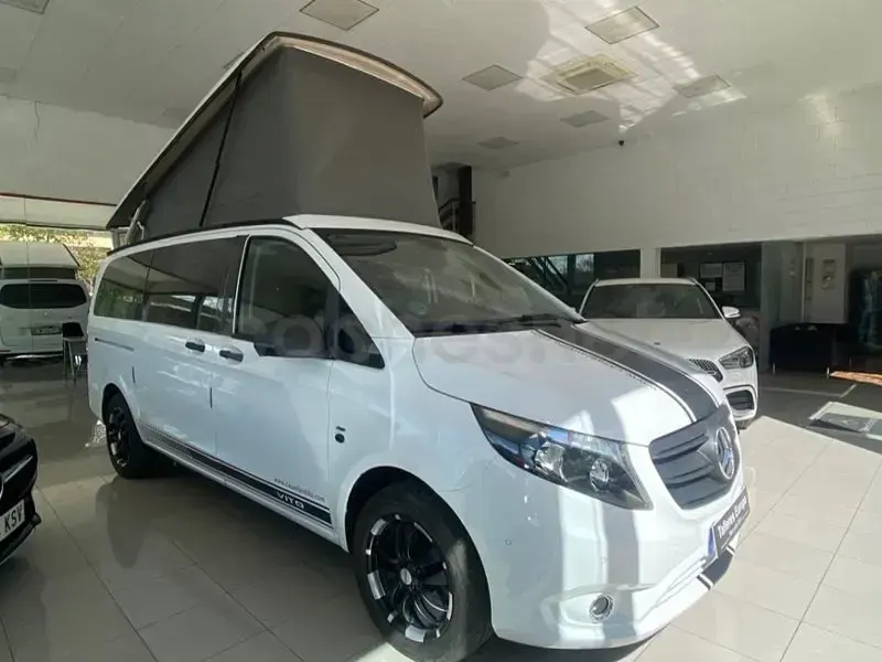 Usado Mercedes V220 Marco Polo 163 CV (119 kW) 2023 Blanco Monovolumen
