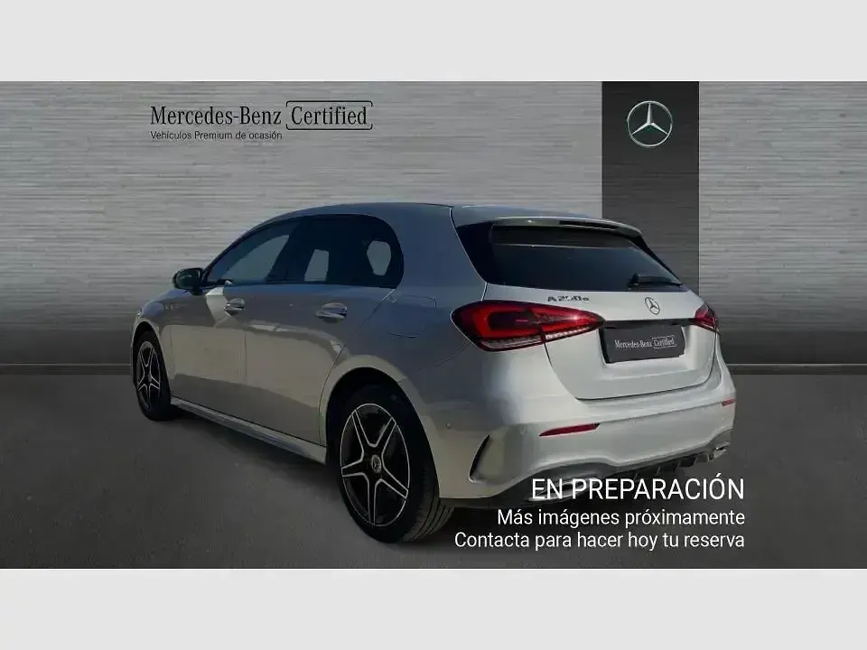 Usado Mercedes A250 218 CV (160 kW) 2022 Gris Berlina