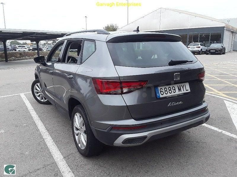 Usado Seat Ateca Style 116 CV (85 kW) 2025 Gris / plata SUV