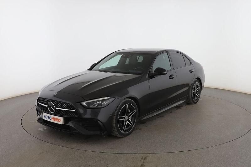 Negro Usado 2022 Mercedes C220 AMG line Berlina | 35.099 € (Precio justo) - Imagen 1/3