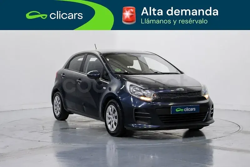 Usado Kia Rio 84 CV (61 kW) 2016 Azul Utilitario