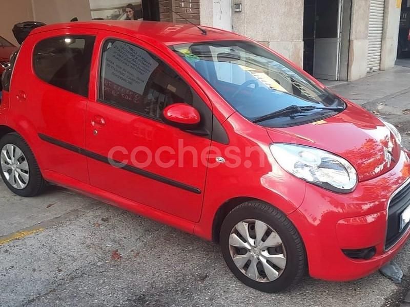 Rojo Usado 2010 Citroën C1 Utilitario | 5990 € - Imagen 1/4