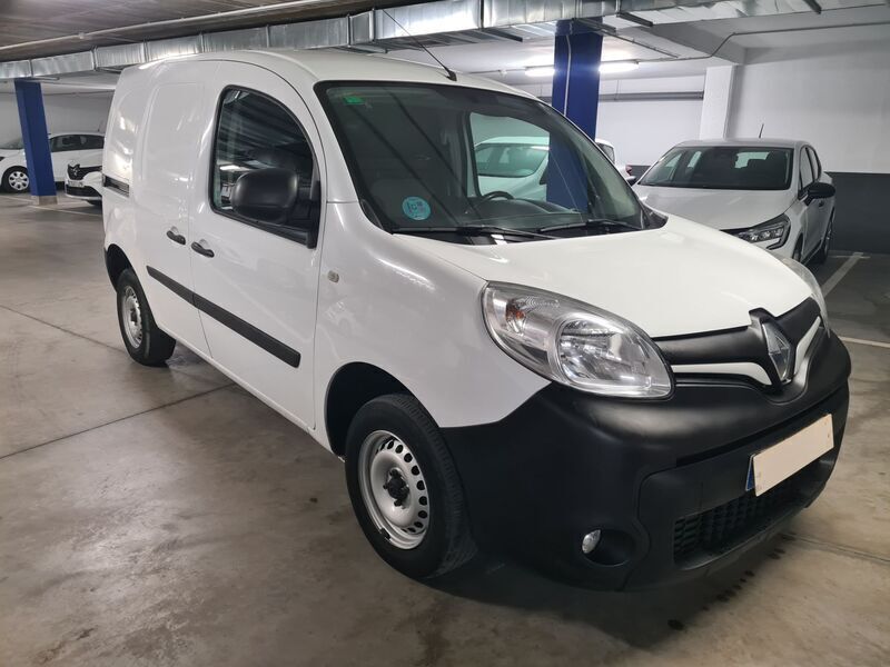 Blanco Usado 2019 Renault Kangoo Monovolumen | 7995 € (Super precio) - Imagen 1/4
