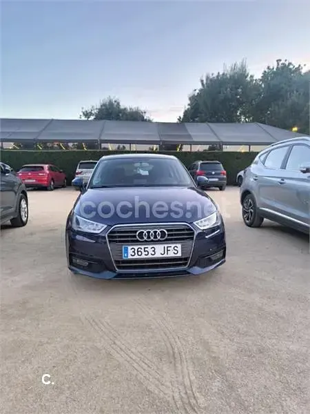Usado Audi A1 Sportback 116 CV (85 kW) 2015 Azul Utilitario