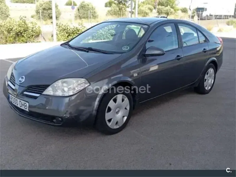 Usado Nissan Primera Visia 109 CV (80 kW) 2005 Gris / plata Berlina