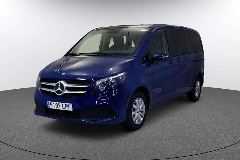 Azul Usado 2021 Mercedes V220 Monovolumen | 40.440 € (Super precio) - Imagen 1/4
