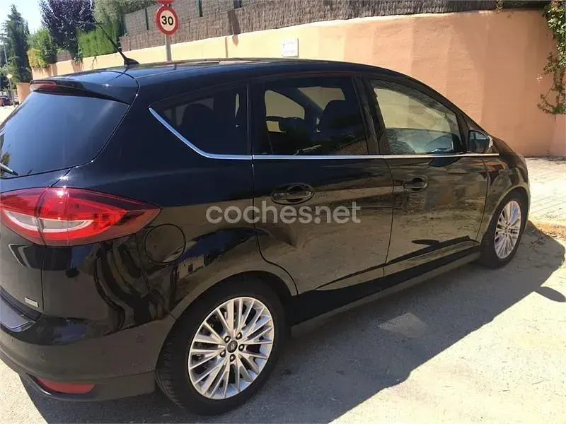 Usado Ford C-MAX Titanium 125 CV (91 kW) 2016 Negro Monovolumen
