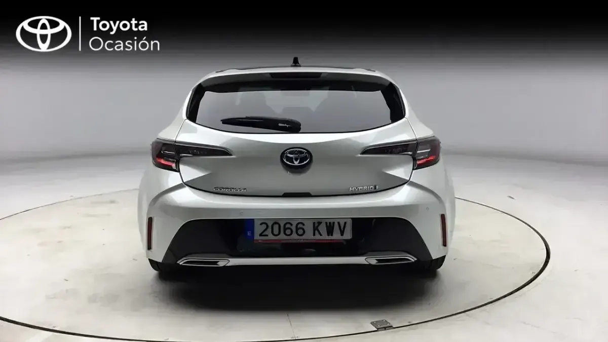 Usado Toyota Corolla Advance 180 CV (132 kW) 2019 Blanco Berlina
