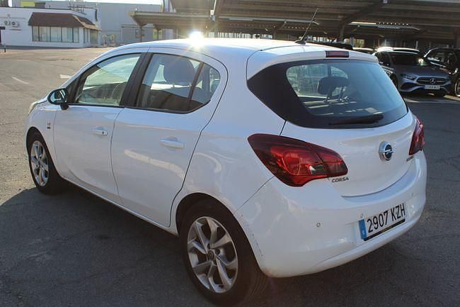 Usado Opel Corsa Selective 90 CV (66 kW) 2019 Blanco Utilitario