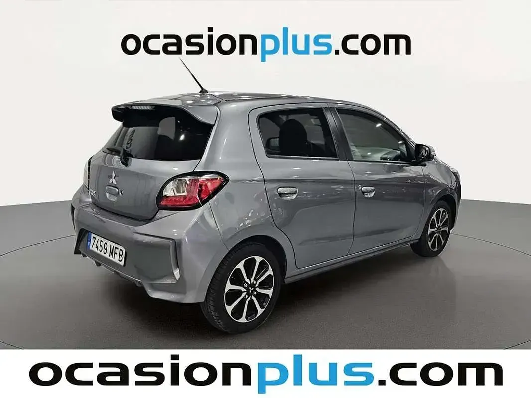 Usado Mitsubishi Space Star 71 CV (52 kW) 2023 Gris Utilitario