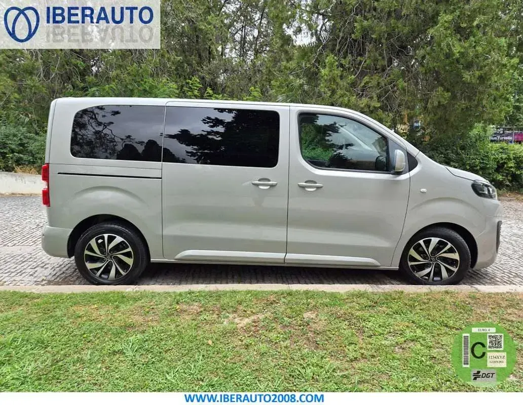 Usado Citroën Spacetourer Feel 150 CV (110 kW) 2019 Gris Monovolumen