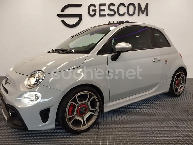 Usado Abarth 595C Turismo 165 CV (121 kW) 2021 Gris / plata Descapotable