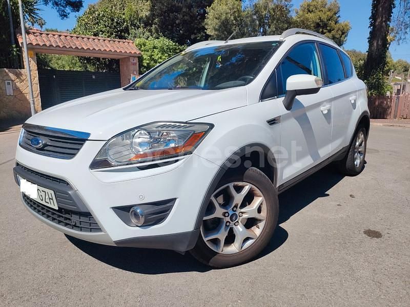 Blanco Usado 2010 Ford Kuga SUV | 9200 € (Precio justo) - Imagen 1/4