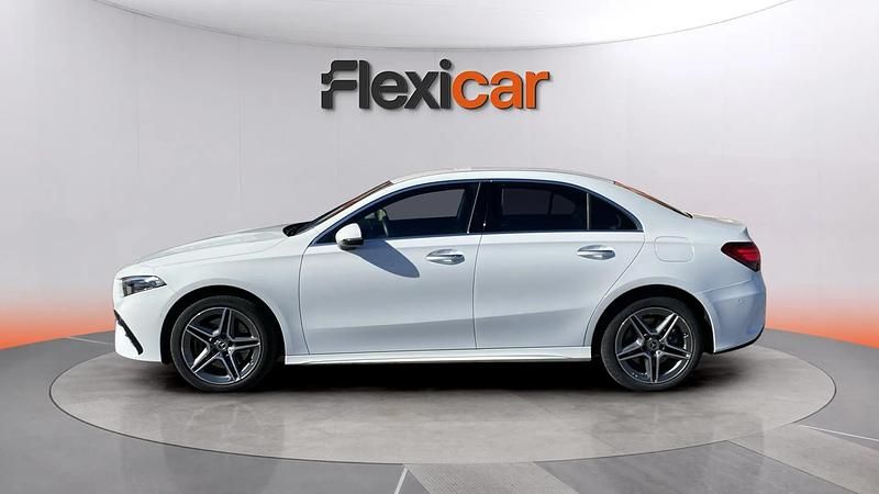 Usado Mercedes A200 163 CV (119 kW) 2019 Blanco Berlina