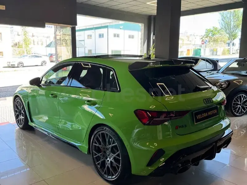 Nuevo Audi RS3 Premium 400 CV (294 kW) 2026 Verde Berlina