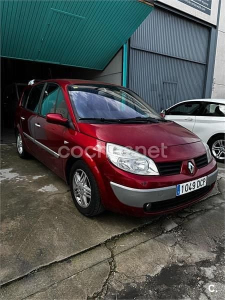 Granate Usado 2004 Renault Grand Scénic II Dynamique Monovolumen | 3000 € (Buen precio) - Imagen 1/4