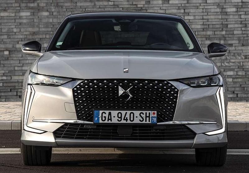 Usado DS Automobiles DS4 Crossback Rivoli 224 CV (164 kW) 2023 Negro SUV