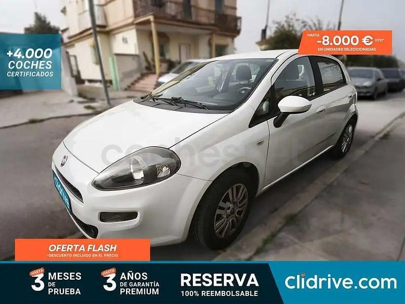 Usado Fiat Punto Easy 69 CV (50 kW) 2013 Blanco Utilitario