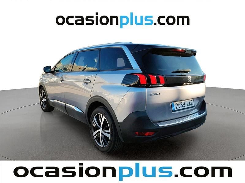 Usado Peugeot 5008 Allure 131 CV (96 kW) 2020 Gris plata SUV