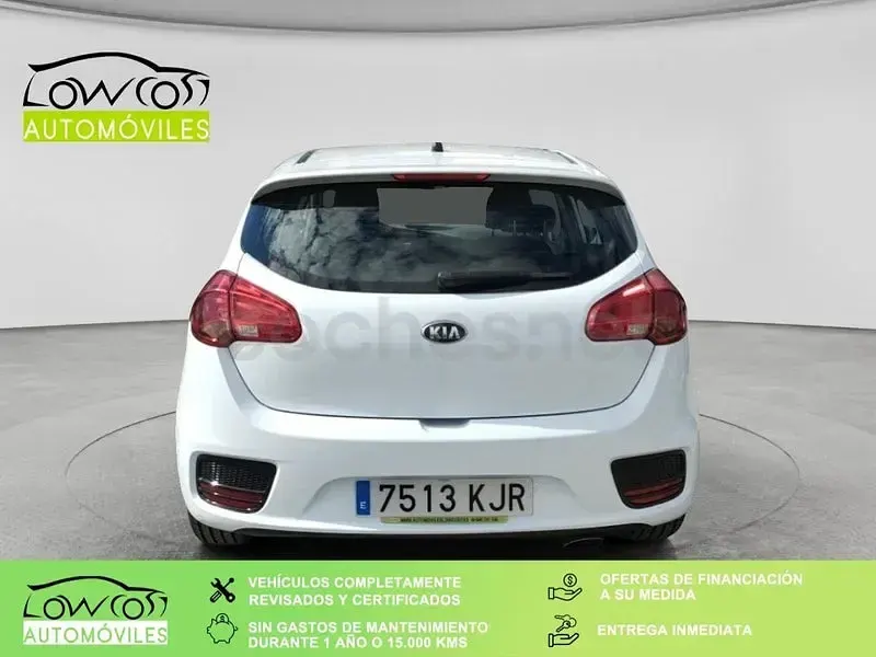 Używany Kia Ceed 100 KM (73 kW) 2018 Biały Hatchback