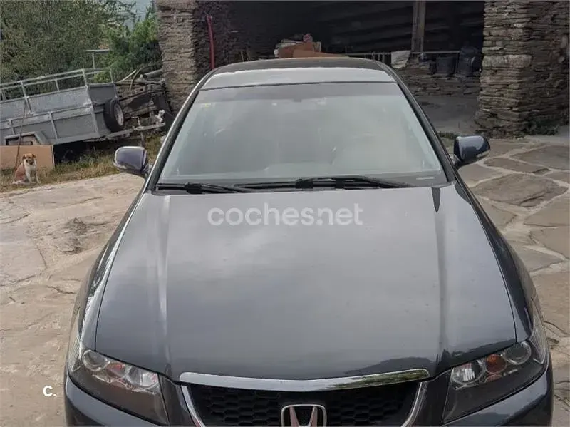 Usado Honda Accord Sport 140 CV (102 kW) 2004 Gris / plata Berlina