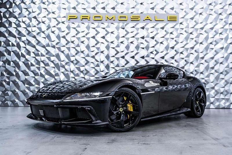 Negro Nuevo 2025 Ferrari 12 Cilindri Coupe | 503.880 € - Imagen 1/4