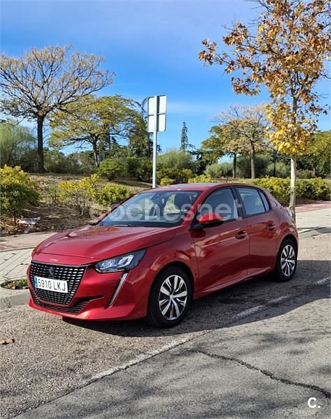 Rojo Usado 2020 Peugeot 208 Active Utilitario | 9500 € (Precio justo) - Imagen 1/4
