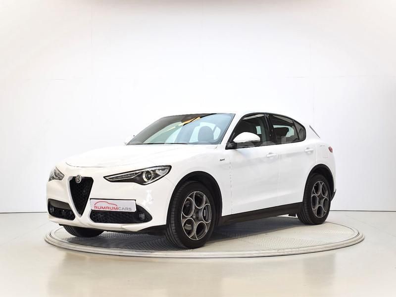 Blanco Usado 2020 Alfa Romeo Stelvio Sprint SUV | 26.900 € (Precio justo) - Imagen 1/4