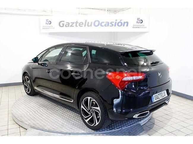 Usado DS Automobiles DS5 Style 181 CV (133 kW) 2018 Negro Utilitario