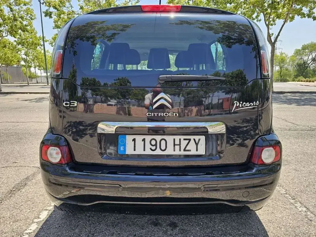 Usado Citroën C3 Picasso 92 CV (67 kW) 2014 Negro Monovolumen