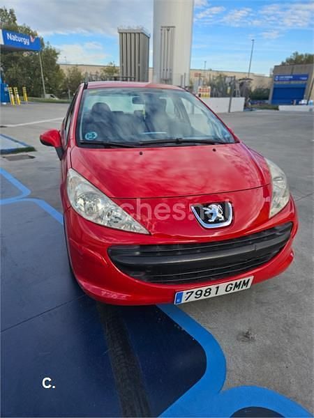 Rojo Usado 2010 Peugeot 207 Berlina | 3500 € (Precio justo) - Imagen 1/4
