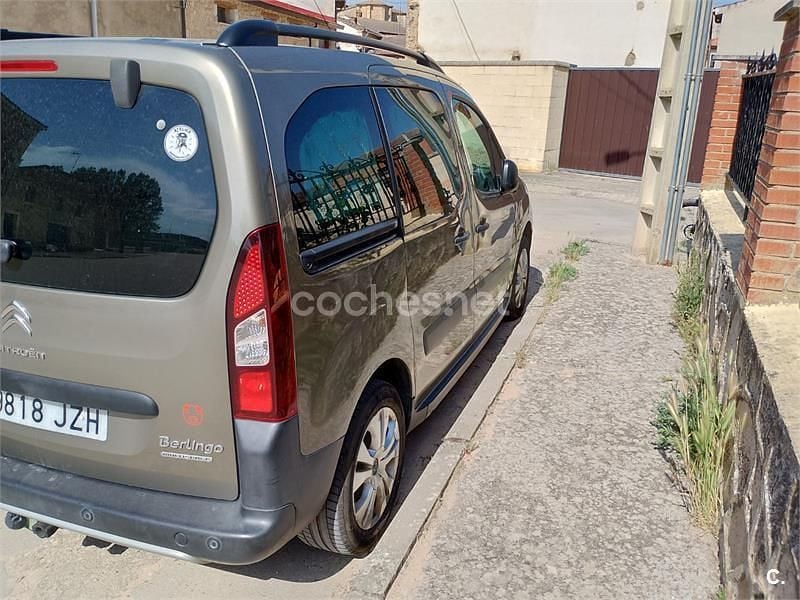 Usado Citroën Berlingo PureTech 110 CV (80 kW) 2018 Gris / plata Monovolumen