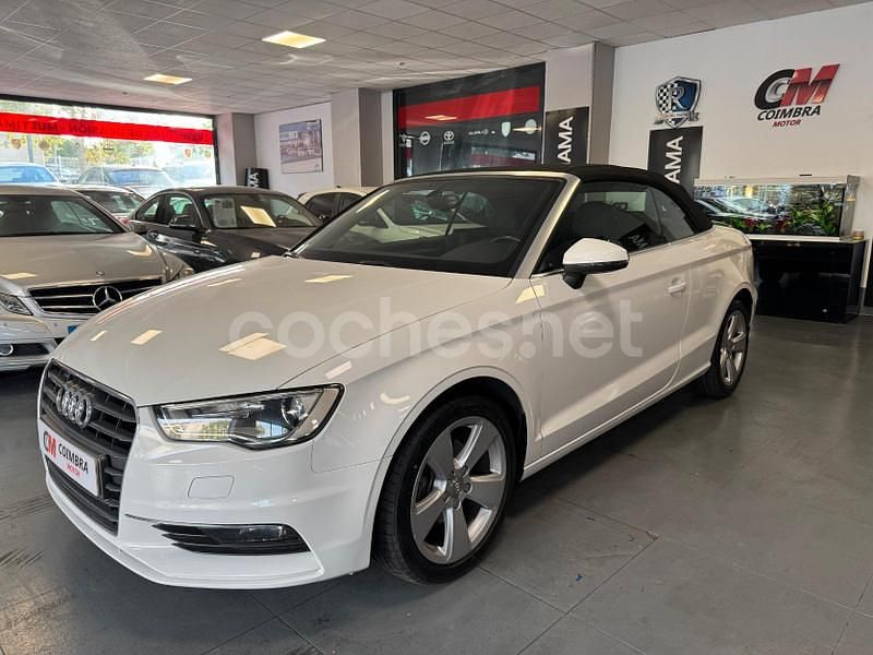 Usado Audi A3 Cabriolet Ambition 150 CV (110 kW) 2014 Blanco Descapotable