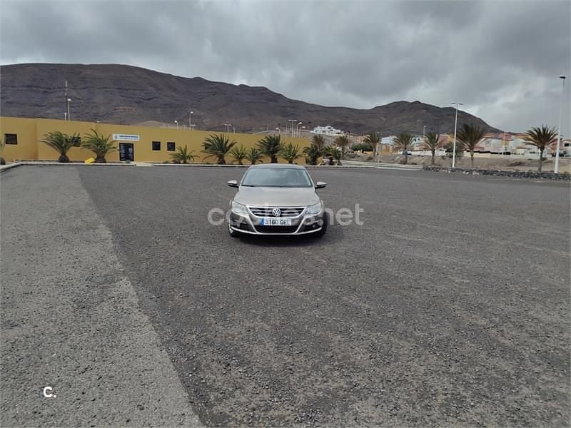 Usado VW Passat 160 CV (117 kW) 2009 Beige Berlina