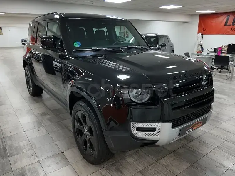 Usado Land Rover Defender SE 250 CV (183 kW) 2023 Negro SUV