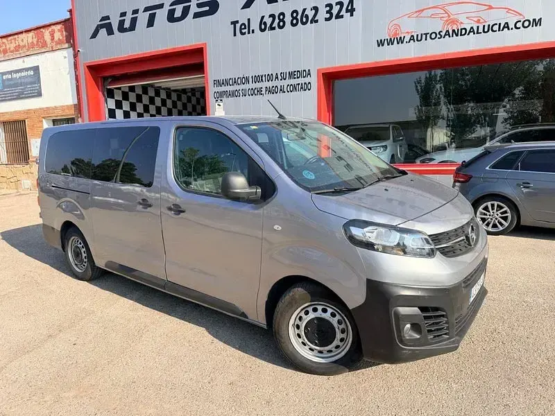 Usado Opel Zafira Life Edition 150 CV (110 kW) 2020 Gris / plata Monovolumen