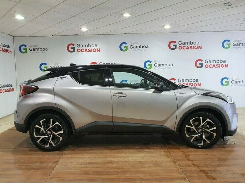 Usado Toyota C-HR Advance 122 CV (89 kW) 2018 Gris SUV