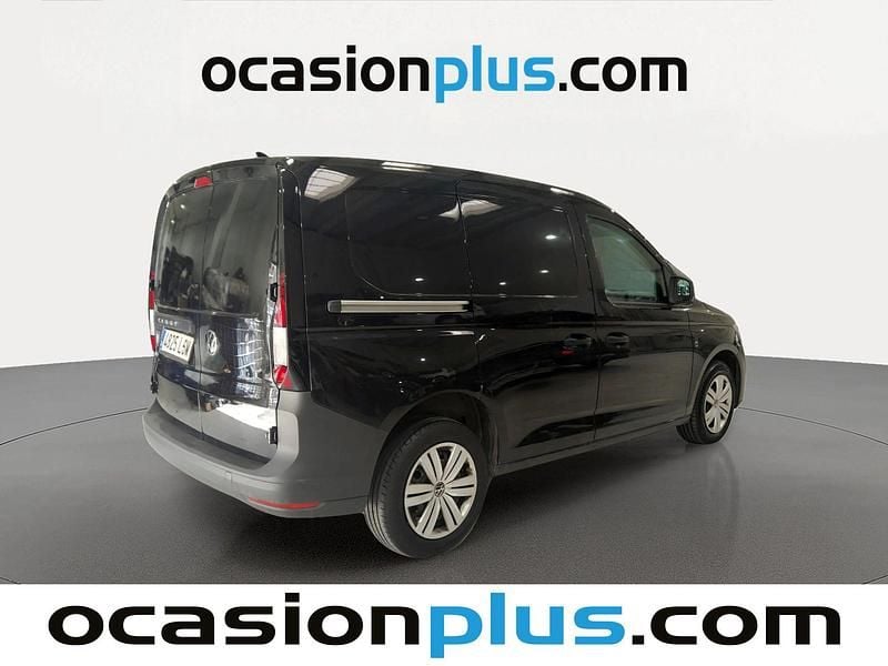 Usado VW Caddy 102 CV (75 kW) 2021 Negro Monovolumen