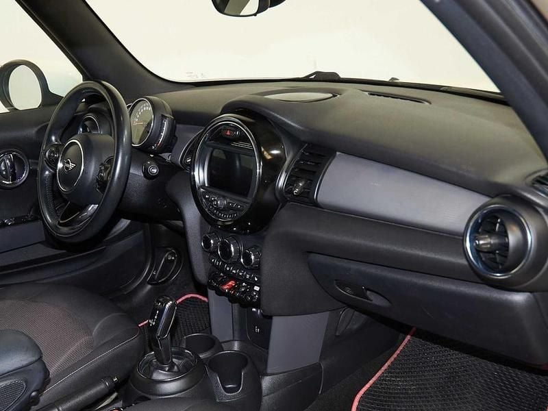 Usado Mini Cooper Cabriolet 136 CV (100 kW) 2020 Beige Descapotable