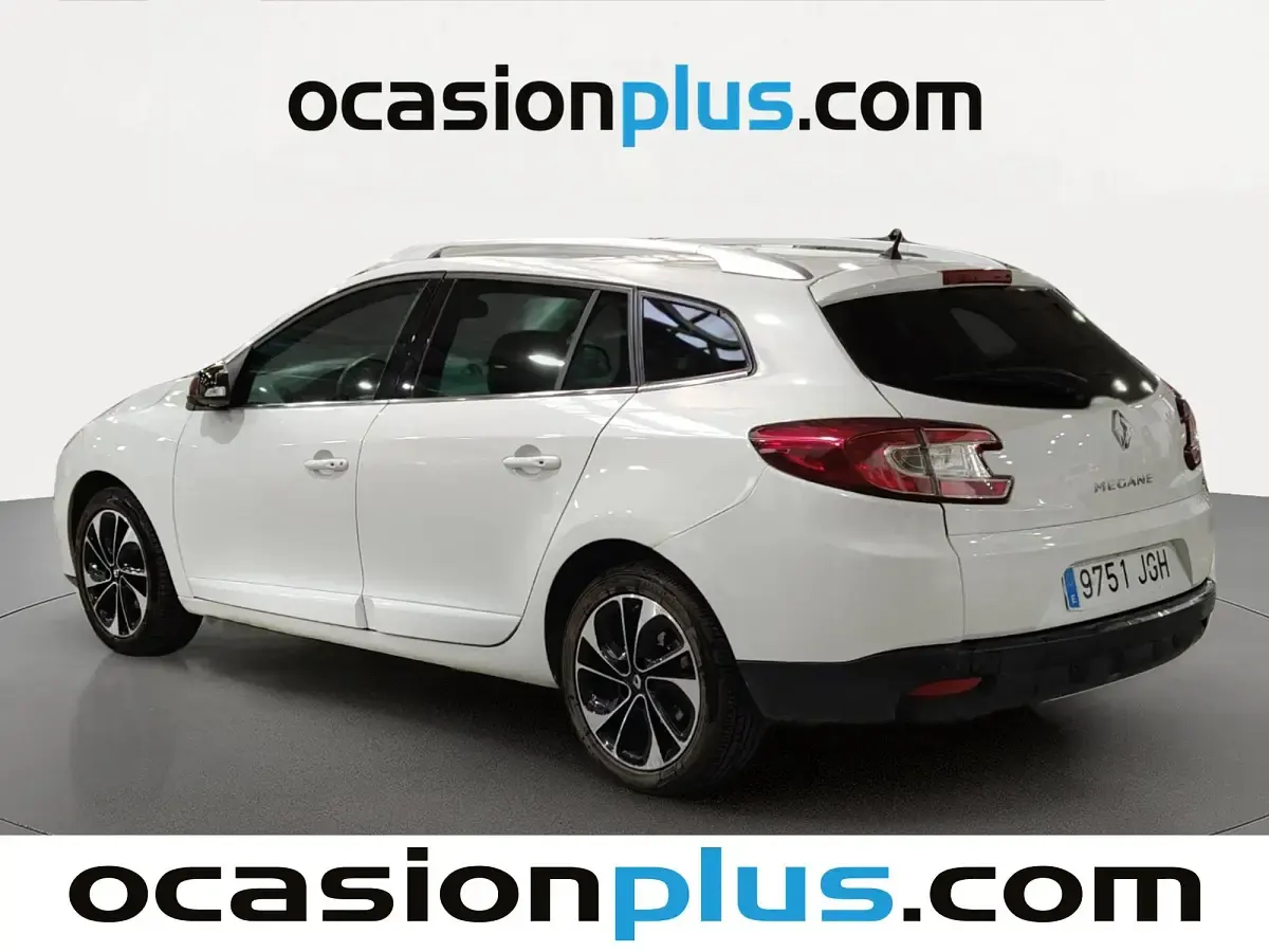 Usado Renault Mégane III Bose Edition 130 CV (95 kW) 2015 Blanco Familiar