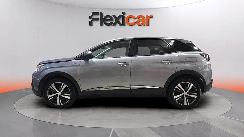 Usado Peugeot 3008 Allure 226 CV (166 kW) 2020 Gris SUV
